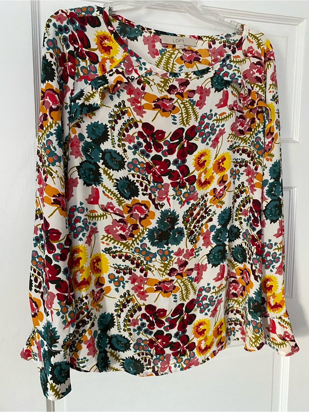 LOFT Floral Long Sleeve Blouse Size L Large Pit to